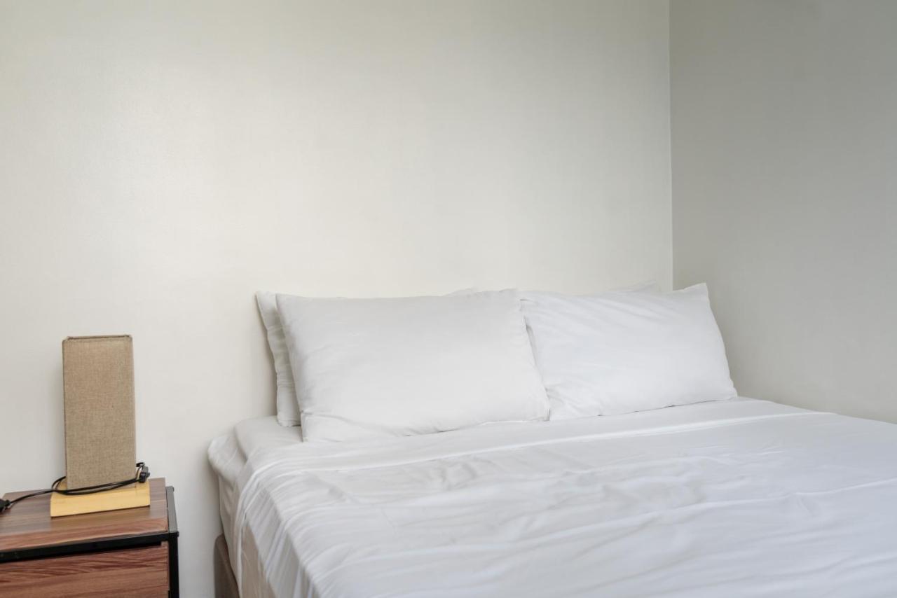 Prime Avant Bgc Location Apartments By Ph Staycation Manila Zewnętrze zdjęcie