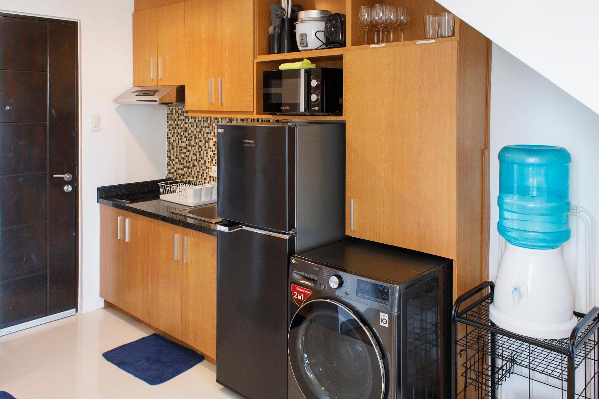 Prime Avant Bgc Location Apartments By Ph Staycation Manila Zewnętrze zdjęcie