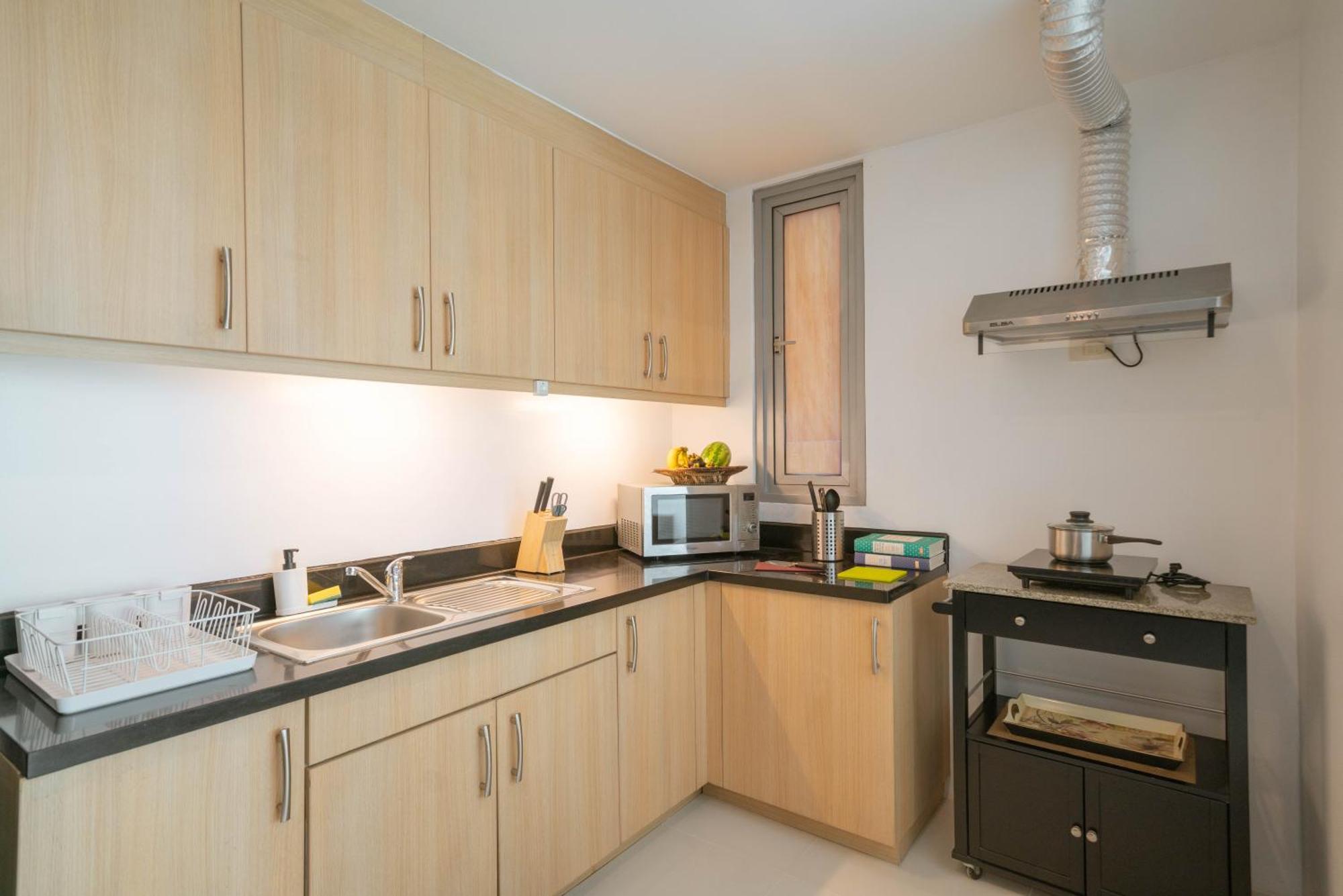 Prime Avant Bgc Location Apartments By Ph Staycation Manila Zewnętrze zdjęcie